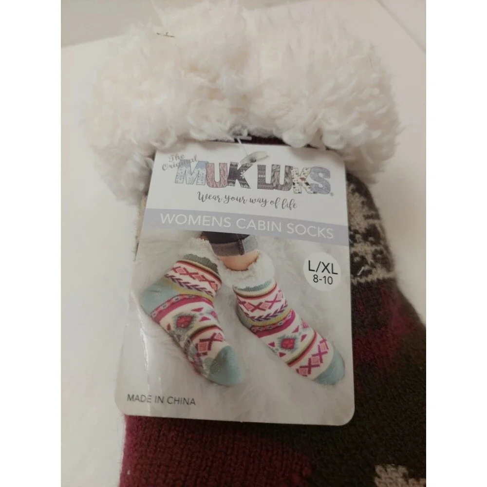 Muk Luks Cabin Socks Women's Size L/XL Shoe Size 8-10 Winter Reindeer NEW
